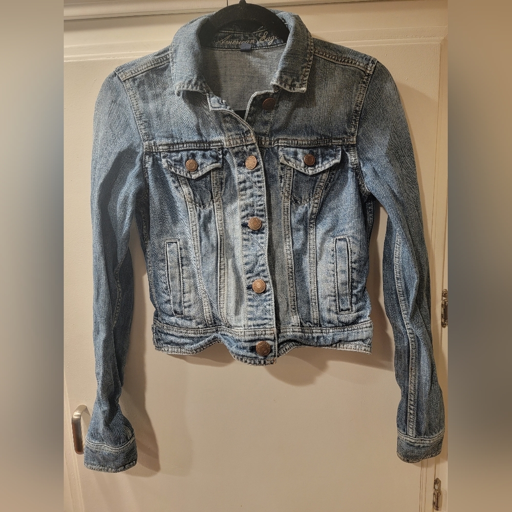 American Eagle Jean Jacket Size Small